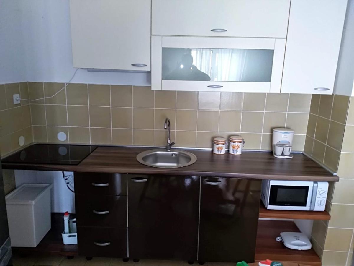 Apartmani Darko Kornić Dış mekan fotoğraf
