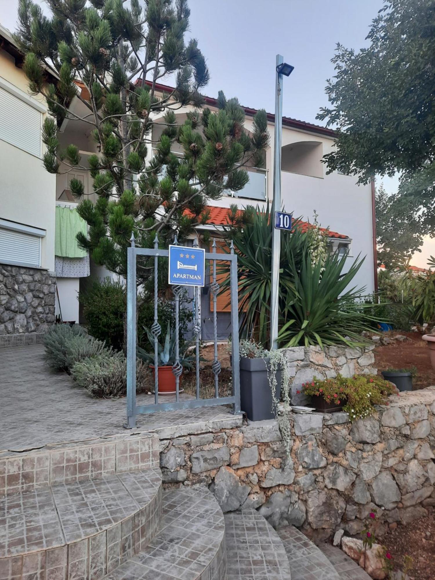 Apartmani Darko Kornić Dış mekan fotoğraf